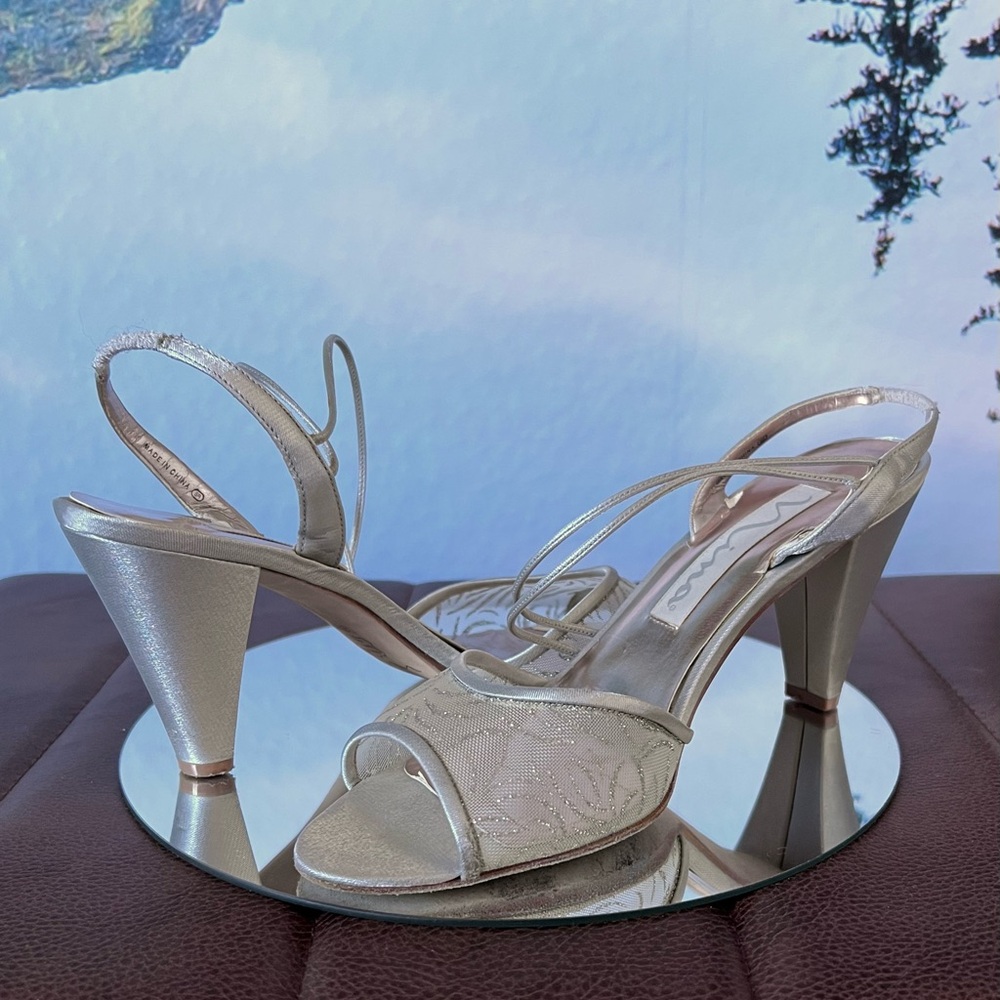Nina Vintage Silver Open-Toe Sling-Low Heel Pump. Size 8 1/2 but fits like an 8.